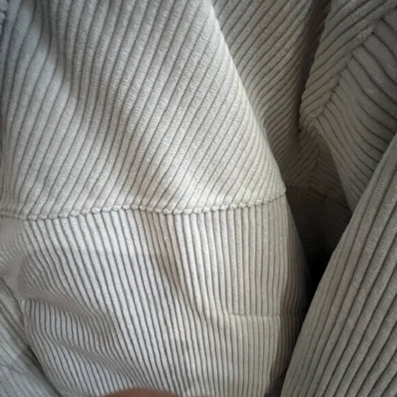 Mens Oakley Snowboard Jacket - Picture 3 of 7